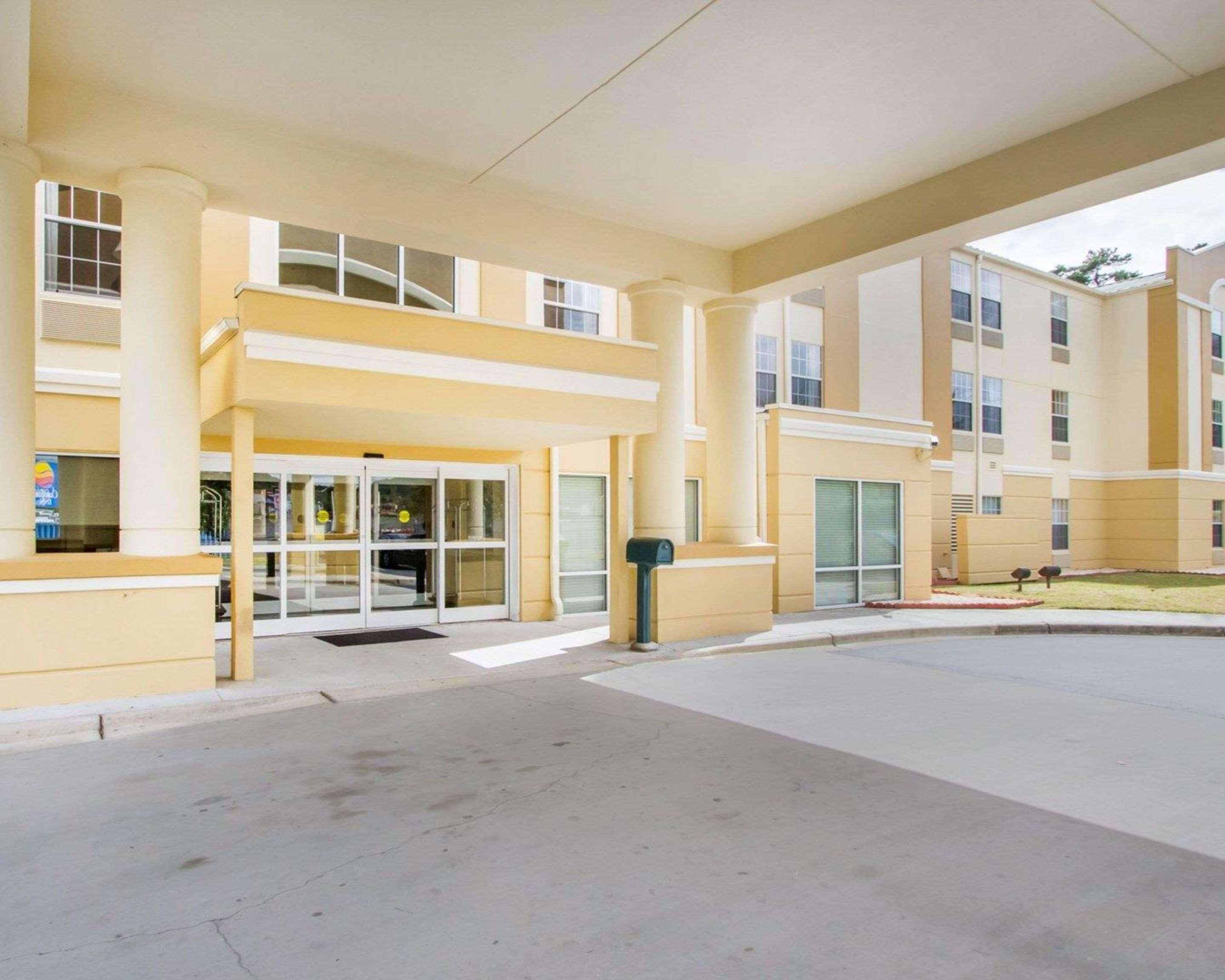 Comfort Inn Birmingham - Irondale Exterior foto
